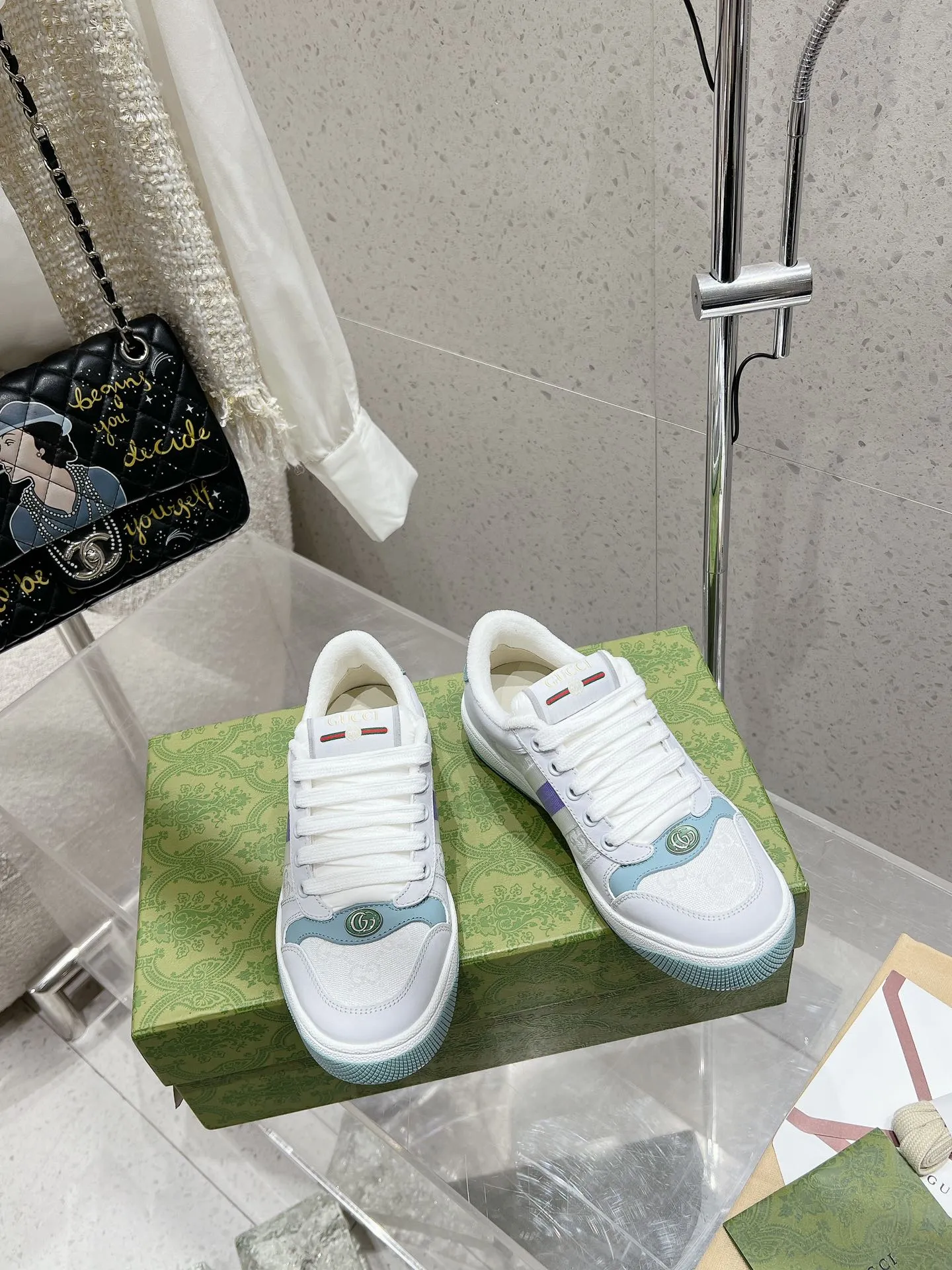 👟👟Ex-factory price 480👟👟 Long-term availability Gucci Gucci New Screener series Couple style Chubby Bread shoes Small dirty shoes Fatty Double G Casual sneakers Original purchase Development Original purchase Development Delivery counter exquisite packaging Fabric: Original imported cowhide + Double G fabric Lining: Original customized breathable terry velvet lining Sole: original molded T👟👟factory price U outsole Size: women's 35-40 / men's 39-45 (women's 34 and men's 38 can be customized)